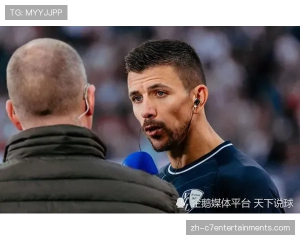 战术分析：霍芬海姆高位逼抢如何击溃波鸿的防线体系